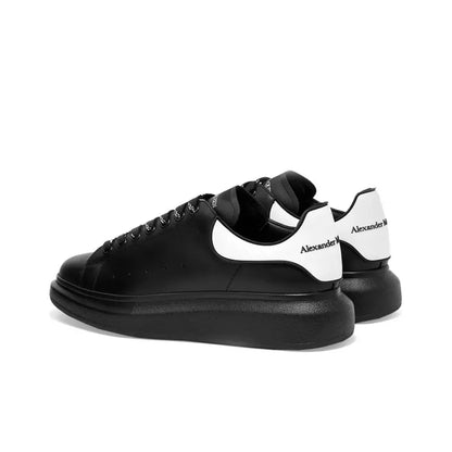 ALEXANDER MCQUEEN OVERSIZED BLACK WHITE TAB