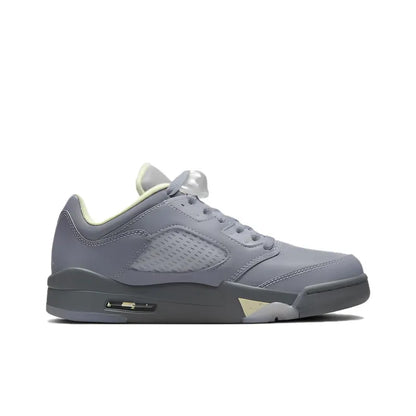 JORDAN 5 RETRO LOW INDIGO HAZE WOMEN'S