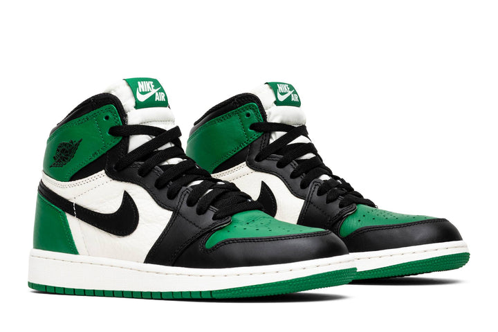 AIR JORDAN 1 RETRO HIGH OG ‘PINE GREEN’