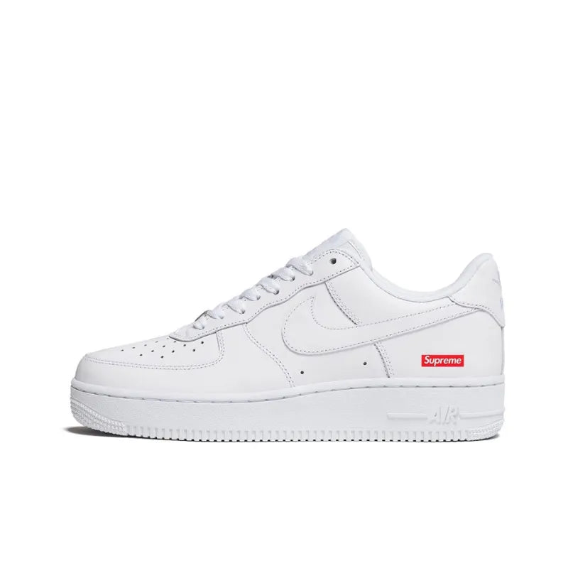 Nike Air Force 1 Low White Supreme