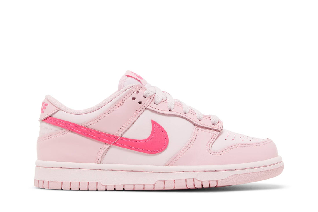 Nike Dunk Low ‘Triple Pink’