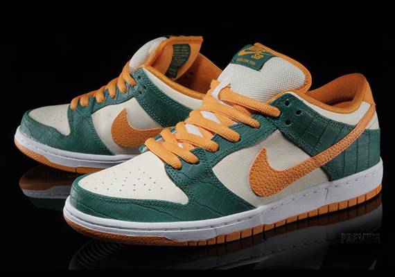 NIKE SB DUNK LOW PRO ‘LEGION PINE’