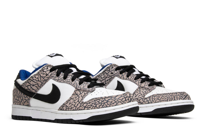 NIKE SB DUNK LOW PRO X SUPREME 'WHITE CEMENT’