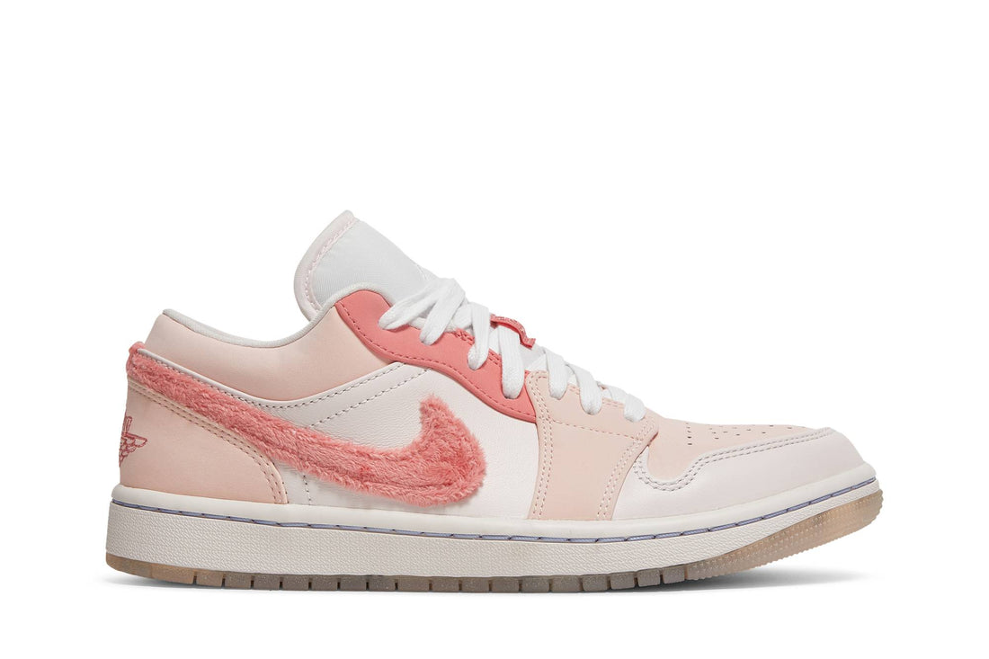 Air Jordan 1 Low ‘Mighty Swooshers Pink’